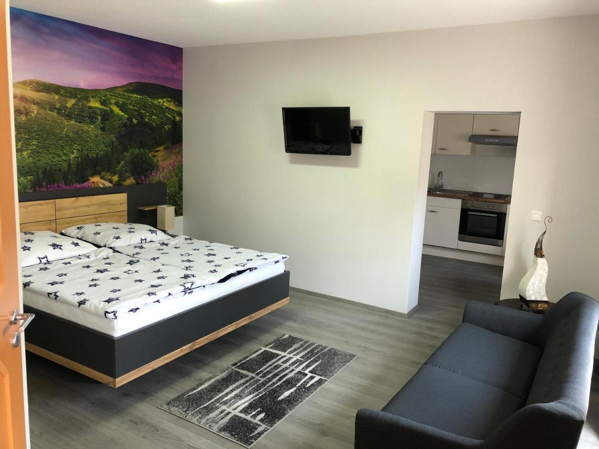 Pension Am See Торгау Экстерьер фото